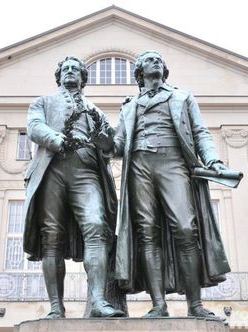 Kulturgut: Denkmäler und Skulpturen