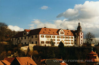 Schloß Wilhelmsburg (1585), Schloßkirche, "Weißer Saal"