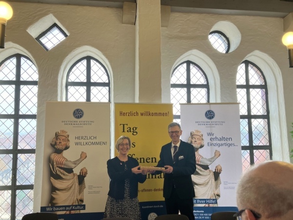 Stefanie Seiler, Oberbürgermeisterin von Speyer, und Dr. Steffen Skudelny, DSD